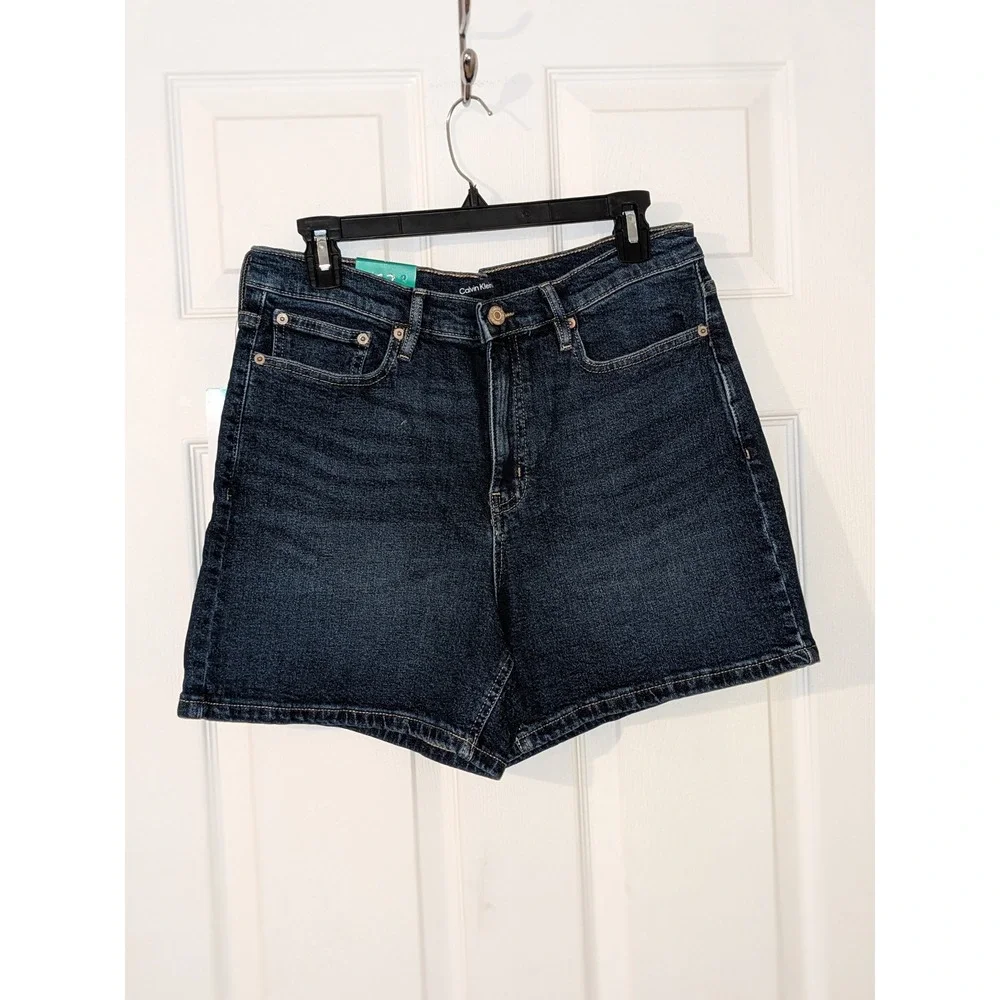 Calvin Klein High Rise Denim Mom‎ Shorts Dark Wash Classic Size 12 NWT